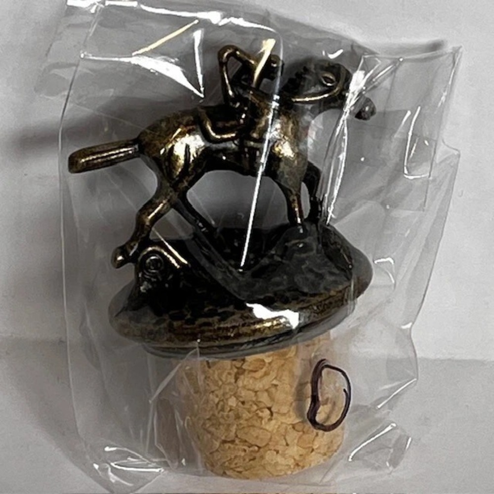 Blanton's Bourbon Whiskey Cork Bottle Stopper Race Horse Jockey Letter 'O'